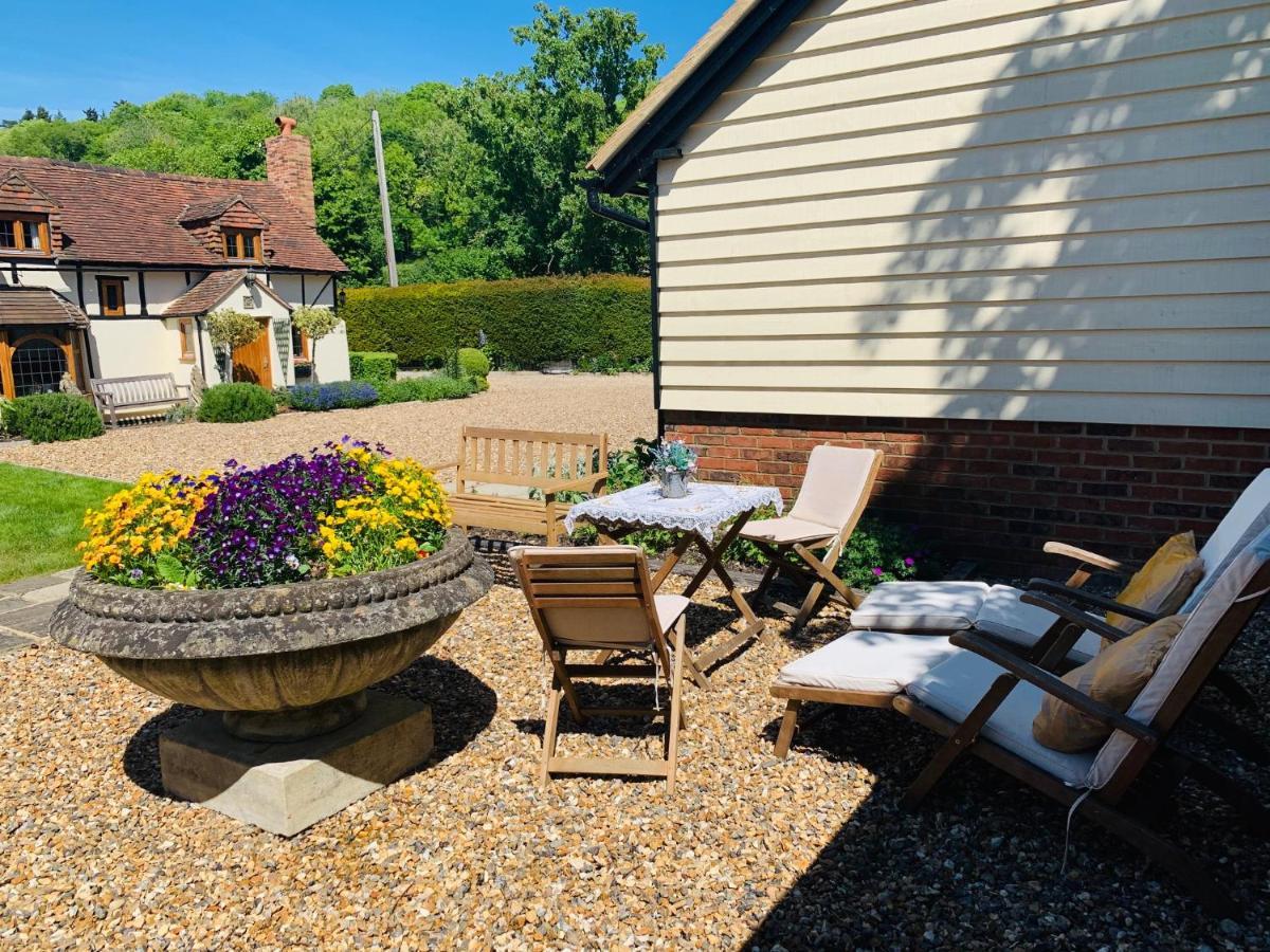 Handywater Cottages Henley-on-Thames Extérieur photo