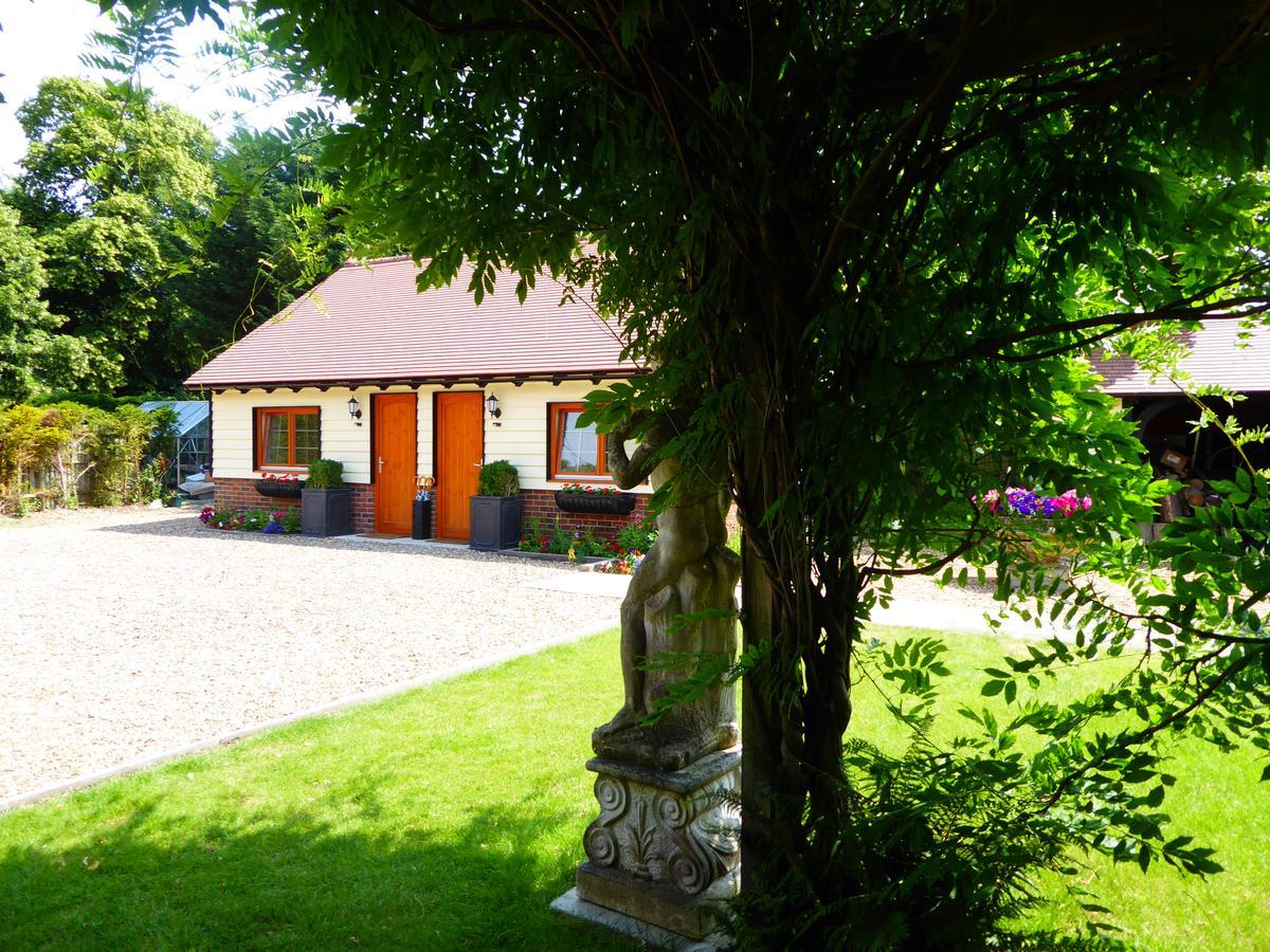 Handywater Cottages Henley-on-Thames Extérieur photo